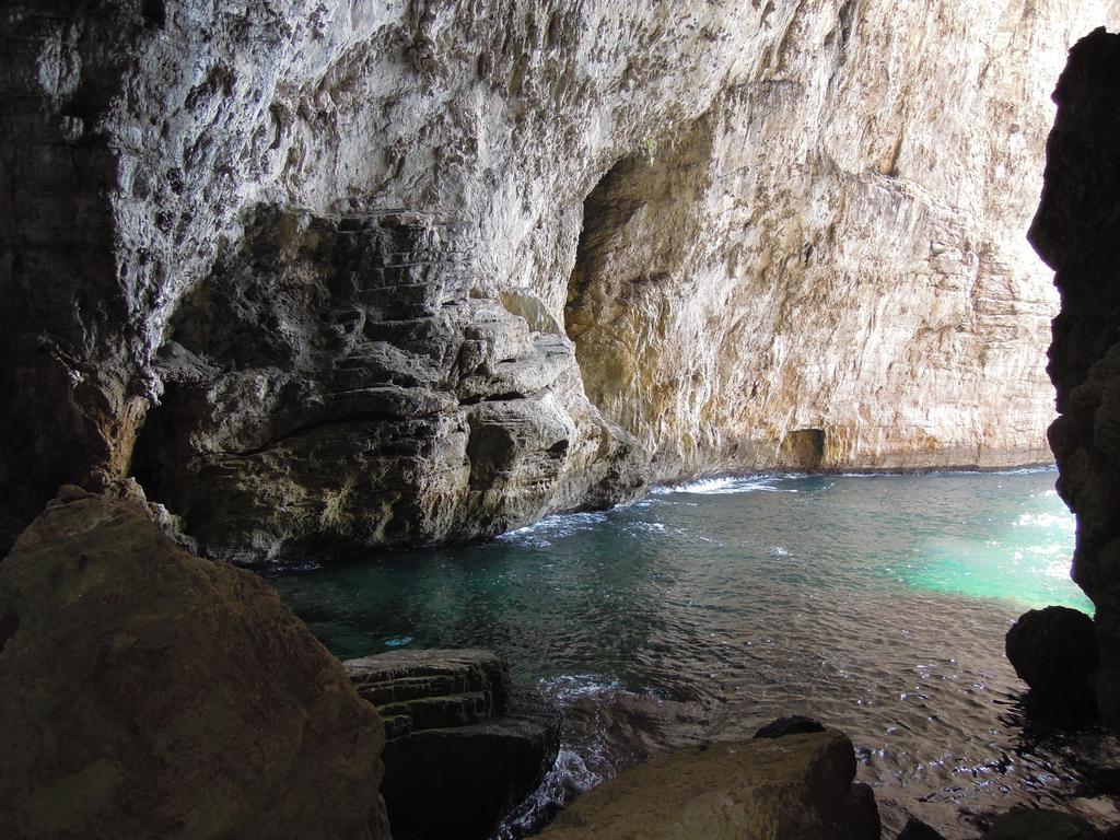 Cento Passi Dal Mare Lägenhet Gaeta Rum bild
